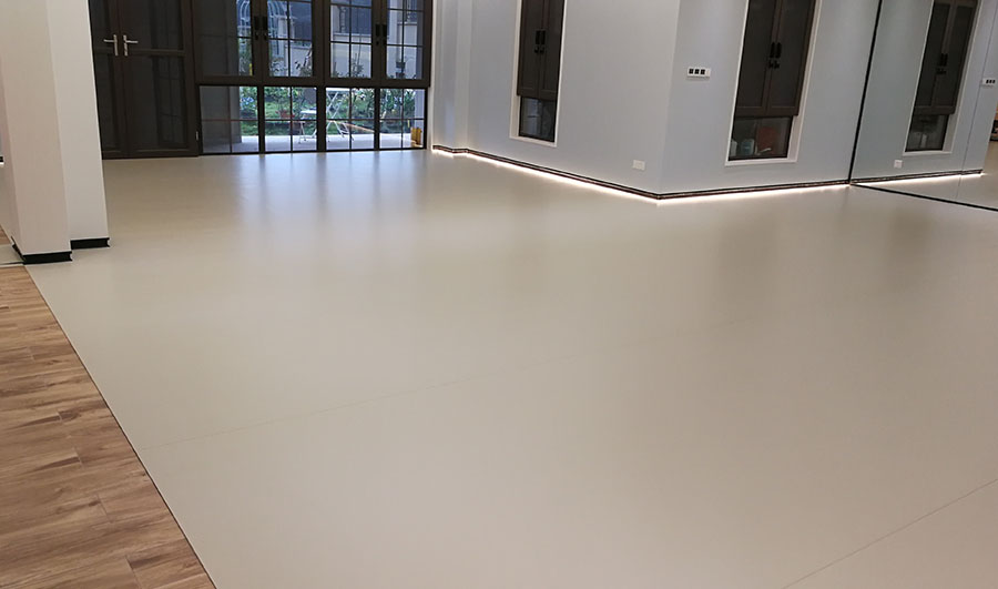 小丑地胶新闻